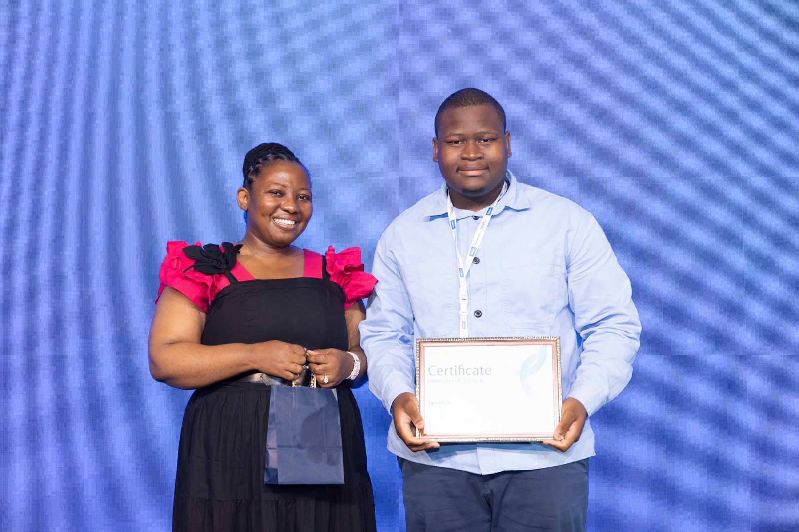SATNAC 2026 team with the Innovator of the Year award